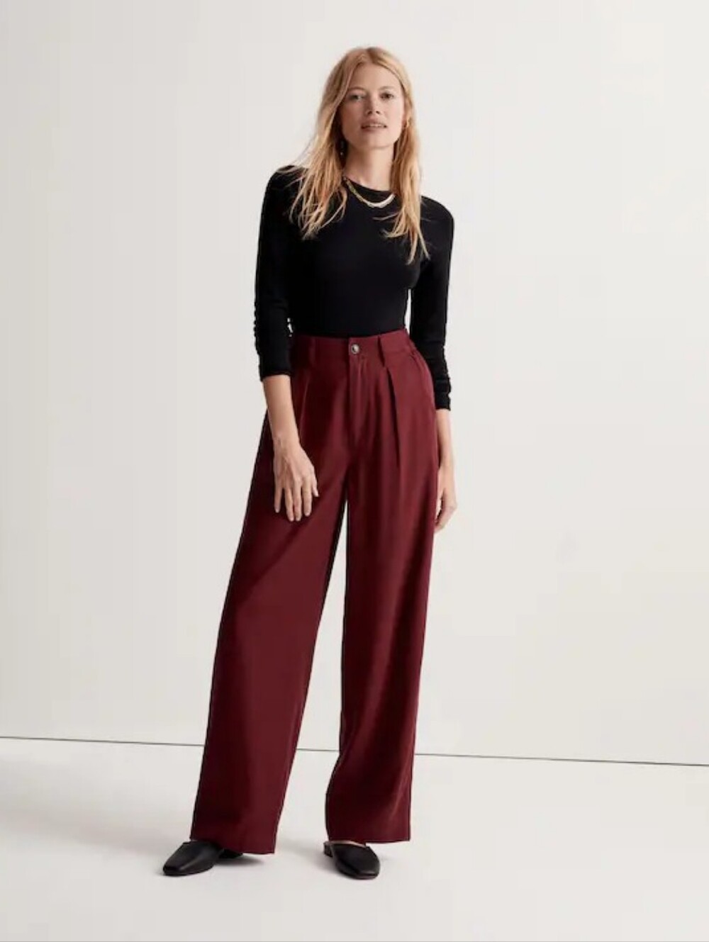 Madewell The Neale Straight-Leg Pant in Drapeweave Cabernet